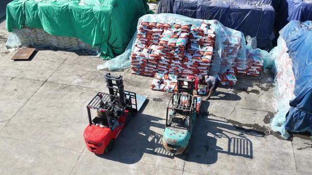 春回大地,生产就业双线发力;各地抢抓农时,绘就奋进新画卷。 新闻 春回大地,生产就业双线发力;各地抢抓农时,绘就奋进新画卷。 新闻 春回大地,生产就业双线发力;各地抢抓农时,绘就奋进新画卷。 新闻 春回大地,生产就业双线发力;各地抢抓农时,绘就奋进新画卷。 新闻