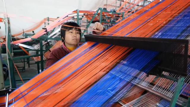 春回大地,生产就业双线发力;各地抢抓农时,绘就奋进新画卷。 新闻 春回大地,生产就业双线发力;各地抢抓农时,绘就奋进新画卷。 新闻 春回大地,生产就业双线发力;各地抢抓农时,绘就奋进新画卷。 新闻 春回大地,生产就业双线发力;各地抢抓农时,绘就奋进新画卷。 新闻