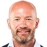  戈登卧病坚持到场，希勒老将风范不改；球员回应引发热烈争论。 体育新闻 戈登卧病坚持到场，希勒老将风范不改；球员回应引发热烈争论。 体育新闻