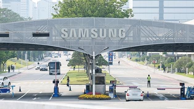  三星电子工会高票通过罢工决议，李在镕住所前抗议升级；全球AI芯片供应承压。 IT技术 三星电子工会高票通过罢工决议，李在镕住所前抗议升级；全球AI芯片供应承压。 IT技术 三星电子工会高票通过罢工决议，李在镕住所前抗议升级；全球AI芯片供应承压。 IT技术