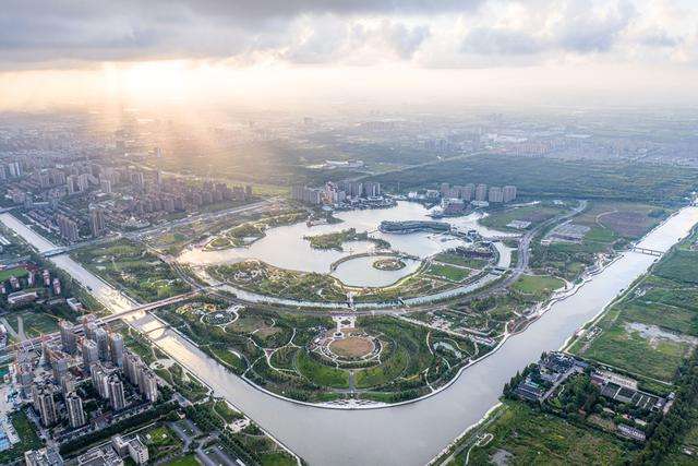  万亿规模的蓝图之下：如何破解新城建设中的“虚假繁荣”困局 新闻 万亿规模的蓝图之下：如何破解新城建设中的“虚假繁荣”困局 新闻