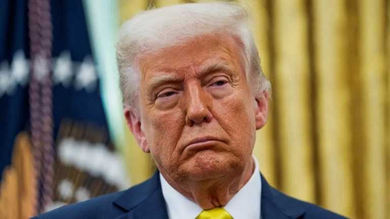  【能源博弈】霍尔木兹困局：全球石油供应链的极限压力测试 股票财经