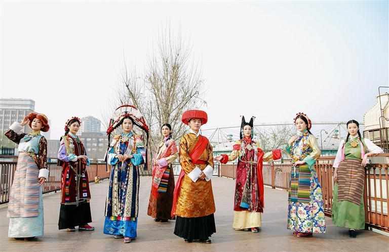  藏装数字重构：一位文物与博物馆学背景设计师的技术路径解析 文化旅游