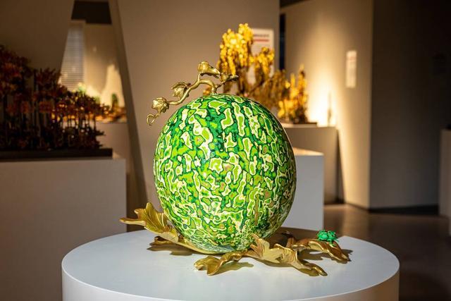  【技术深度】从意外火灾到当代艺术：熔铜技法如何重构金属美学边界 文化旅游